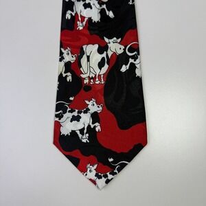 Fratello Hand Made‎ Novelty Cow Print Men's Necktie 58"X 3.75"
